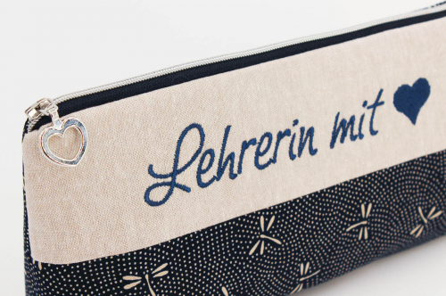 Mäppchen, Stiftemäppchen Lehrerin mit ❤